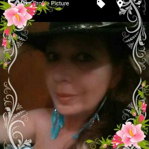 Meet your Posher, Deborah hopkins